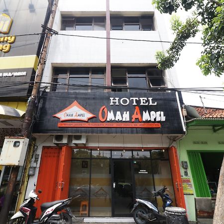 Hotel Omah Ampel Syariah Сурабая Екстер'єр фото